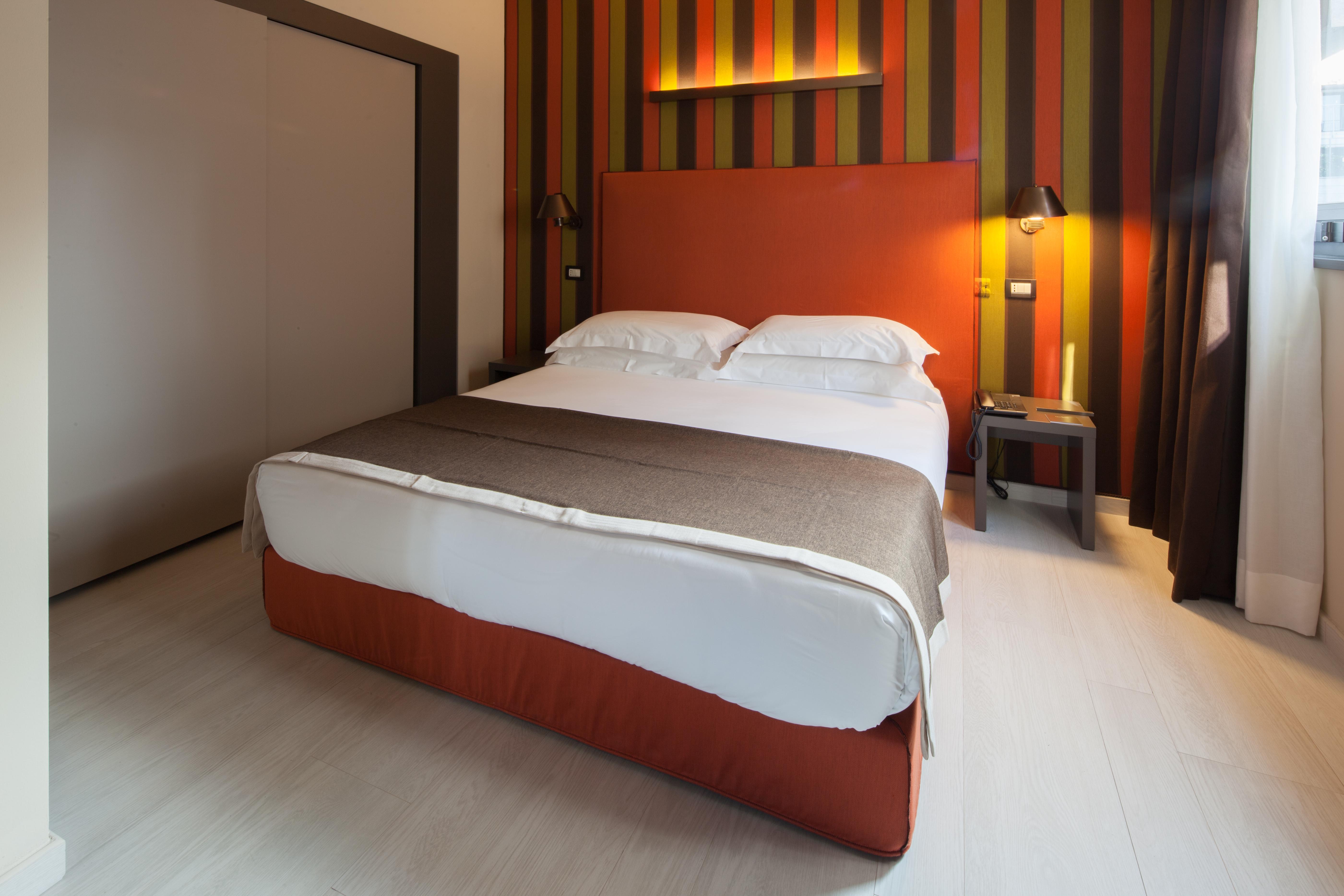 Fifty House Cellini Hotel Milan Exterior photo A room at the hotel