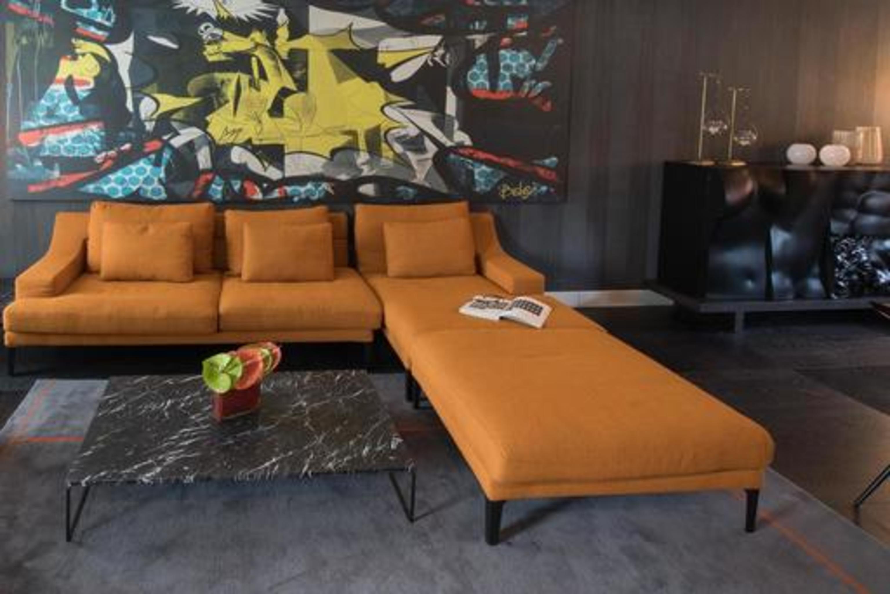 Fifty House Cellini Hotel Milan Exterior photo A sofa