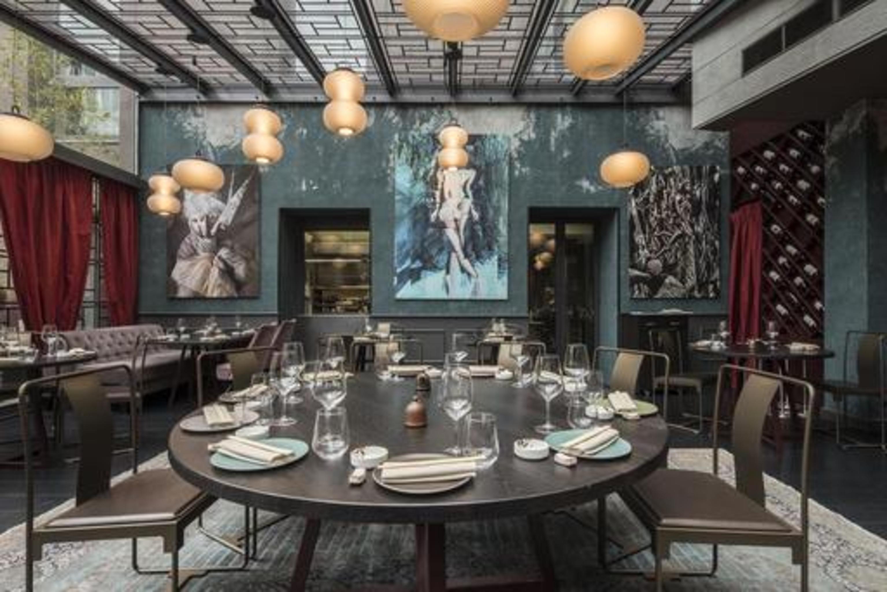 Fifty House Cellini Hotel Milan Exterior photo The interior of the restaurant