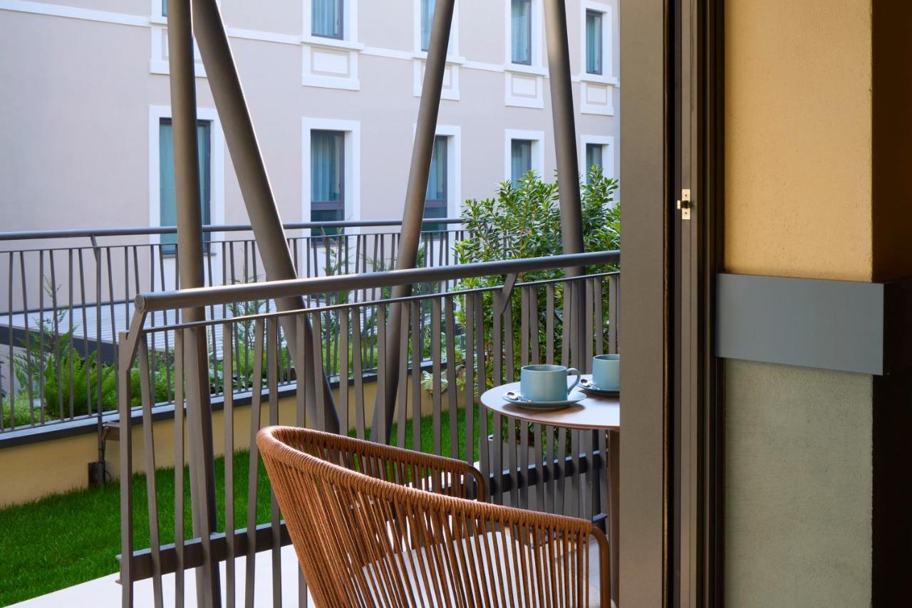 Fifty House Cellini Hotel Milan Exterior photo